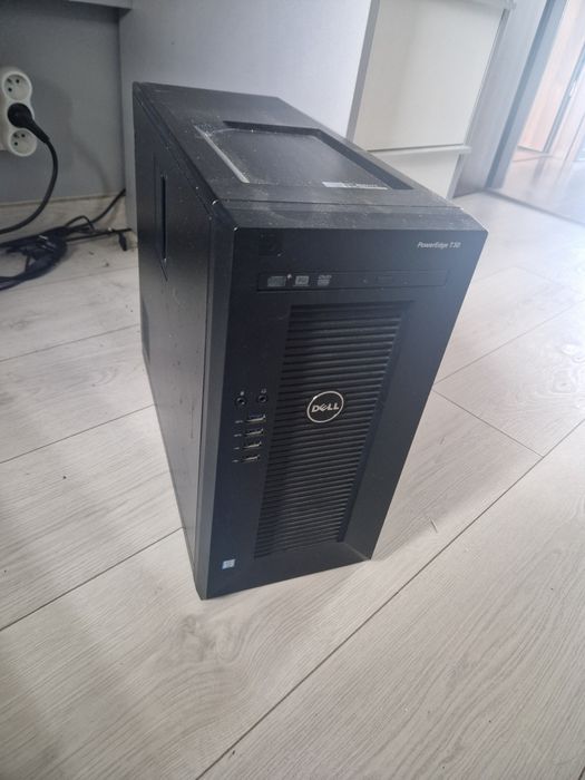 Komputer stacjonarny Dell