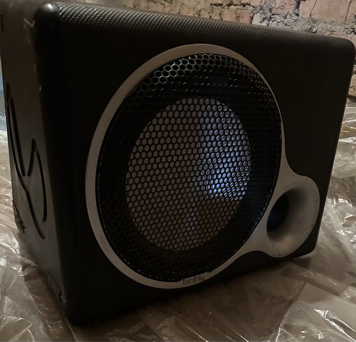 Сабуфер  Infinity Ref