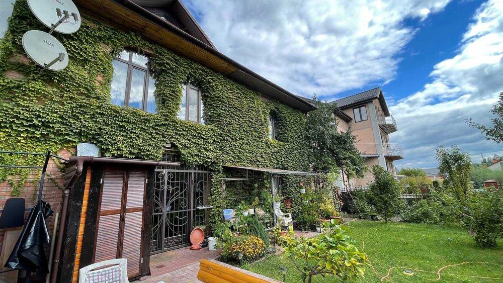 Продам дом с ремонтом. Киев, Голосеево, кризисная цена, без % свой