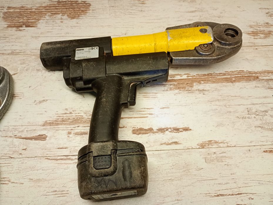 Zaciskarka REMS Mini Zaciski TH16 TH20 TH26 TH 32 V15 V22 M15