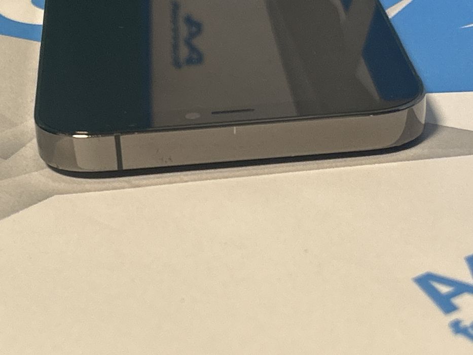 Iphone 12 PRO stan bardzo dobry bez blokad