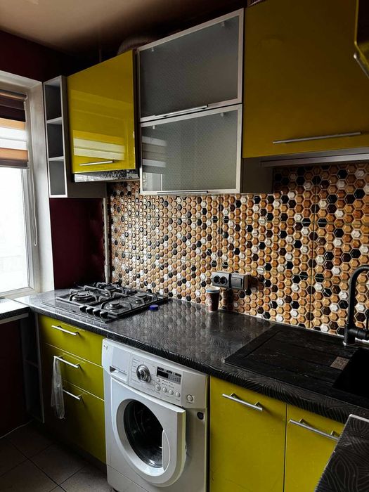 Продам 3х комнатную квартиру на Черемушках/парк Горького/Ген. Петрова