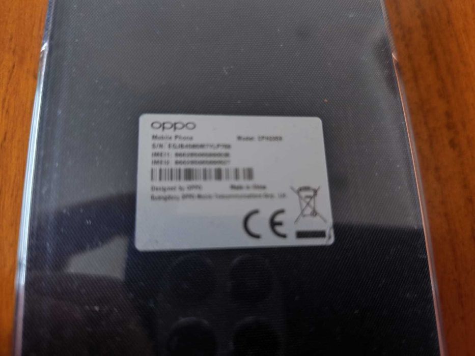 Oppo Reno 8 5G - 256GB - Como novo