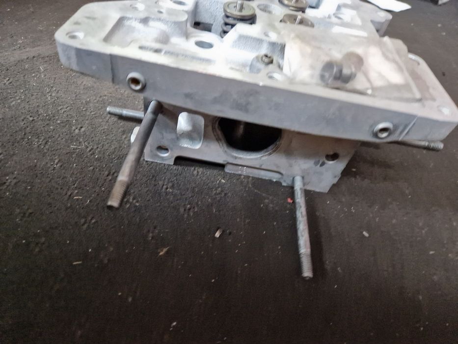 Głowica opel insignia 2.0cdti  a20dth