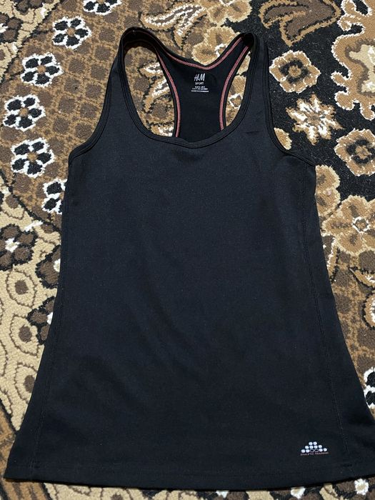 Жіноча спортивна майка