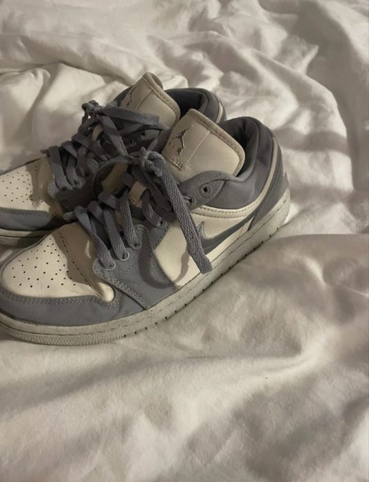 Buty Jordan low 1