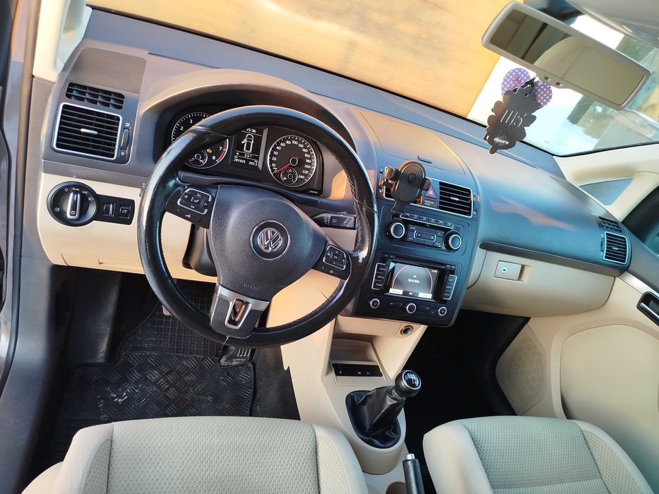 Volkswagen Touran