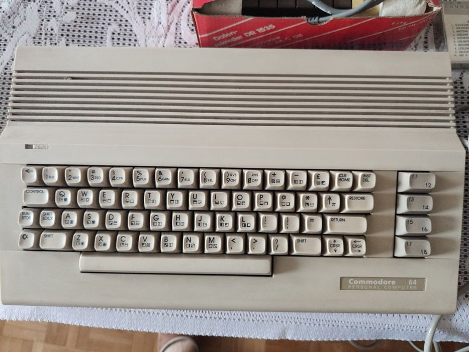 Komputer commodore c64