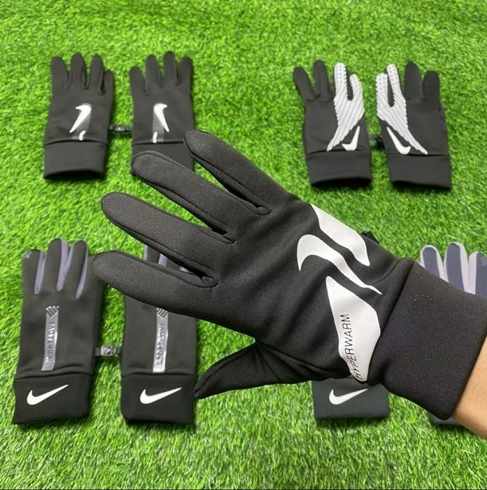 Рукавиці Nike Hyperwarm