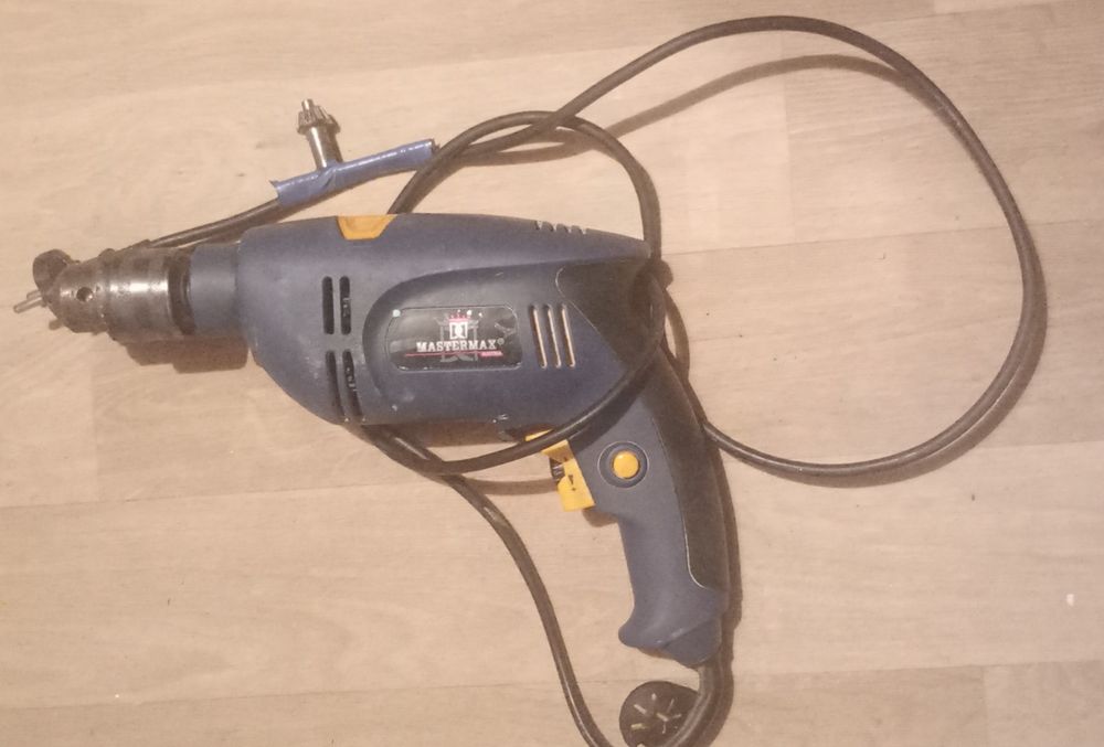 Wiertarka udarowa Mastermax 600w