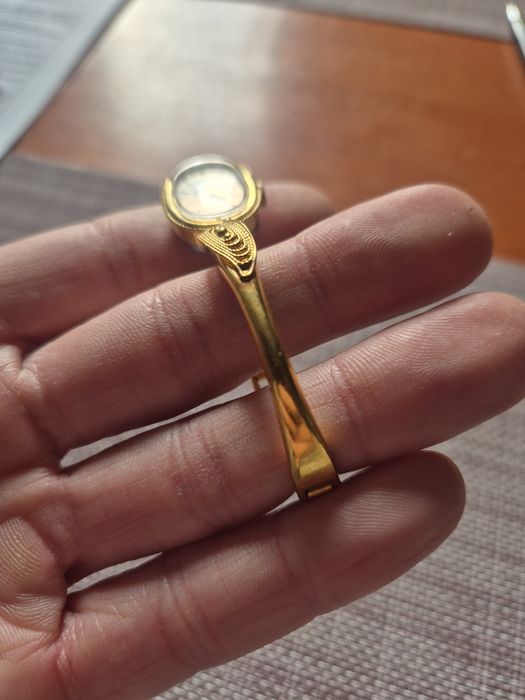 Zegarek vintage lucz