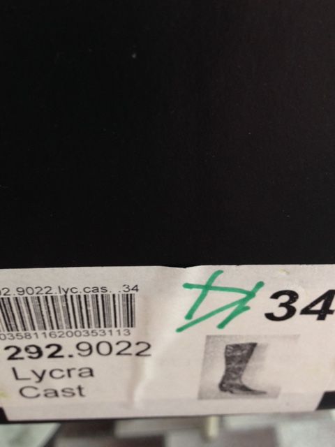 Dois pares de botas altas nº 34