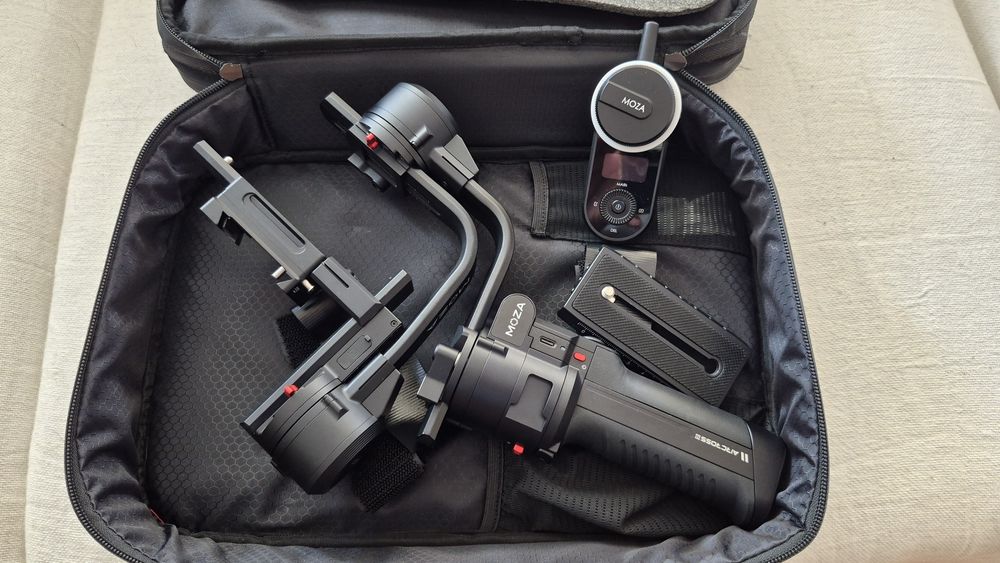 Gimbal MOZA AIRCROSS 3 - Estado do equipamento, novo, nunca usado profissionalmente, montado uma vez para testar nada mais.