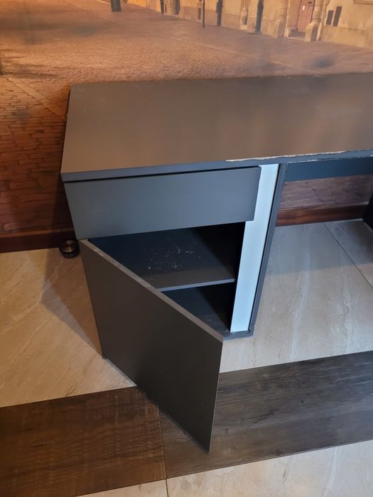 Biurko używane  szare