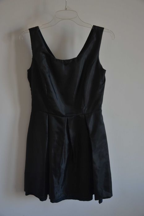 Sukienka koktajlowa Top Secret rozmiar 36 granatowa