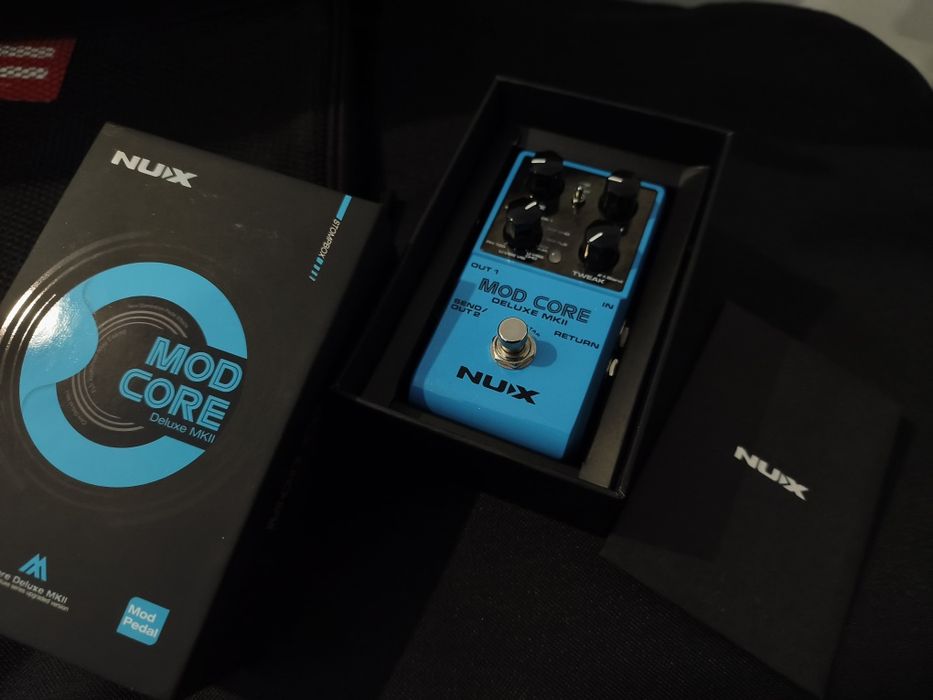 Pedal  chorus/phaser/vibrato/etc - Nux Mod Core Deluxe 2
