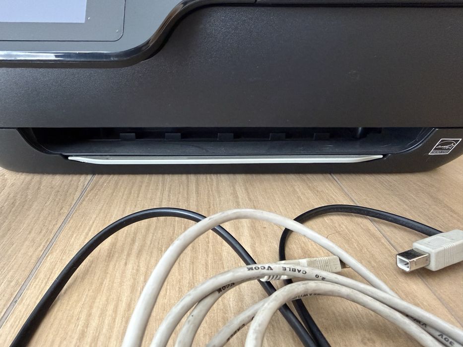 Impressora Multifunções HP OfficeJet 3830 Wi-Fi