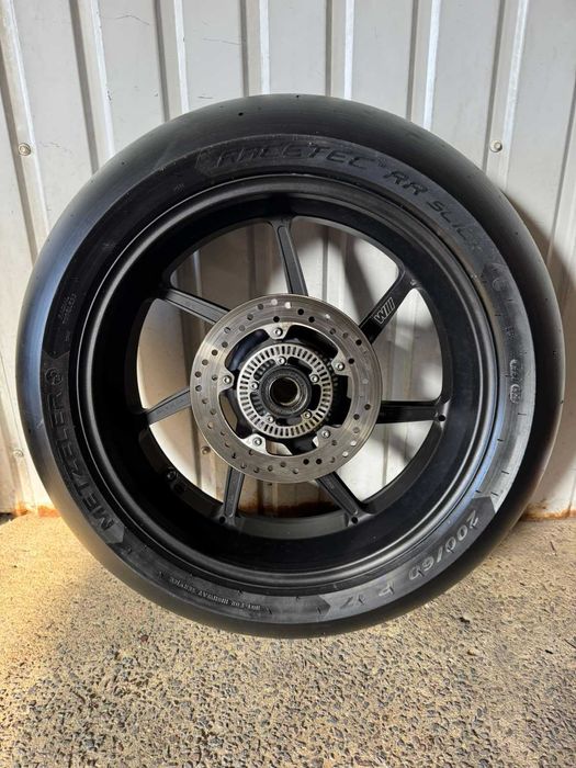 Шина резина Metzeler racetec rr slick 200 60 r17