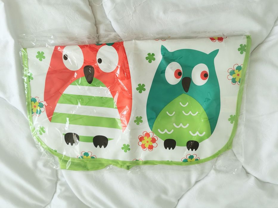 Śliniak fartuszek ceratka 1-2 latka