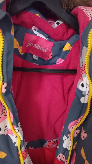 Продам зимовий комбінезон на дівчинку