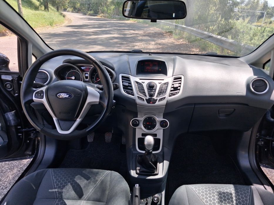 Ford Fiesta Titanium 75000km