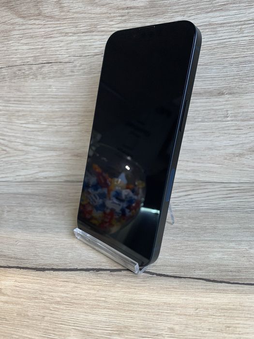 iPhone 13 128Gb официальная гарантия до 15 марта 2026 года.