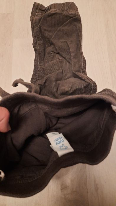 Zestaw spodni  w tym nowe jeansy 80