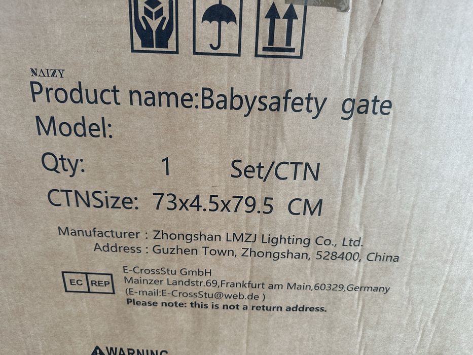 Bramka zabezpieczajaca rozporowa drzwi schody plotek barierka