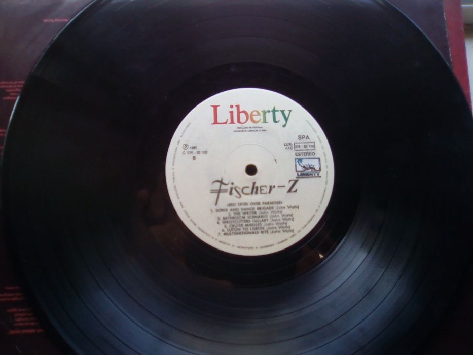 Vinil LP Fisher -Z Red Skies Over Paradise