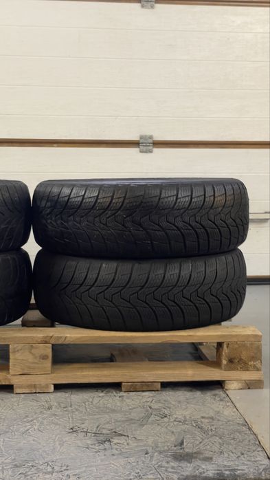 Продам резину терміново Зима R16