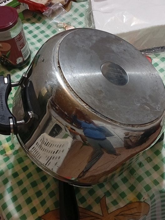 Panela de Pressão Lagostins Irradial plus de 5 litros toda em inox