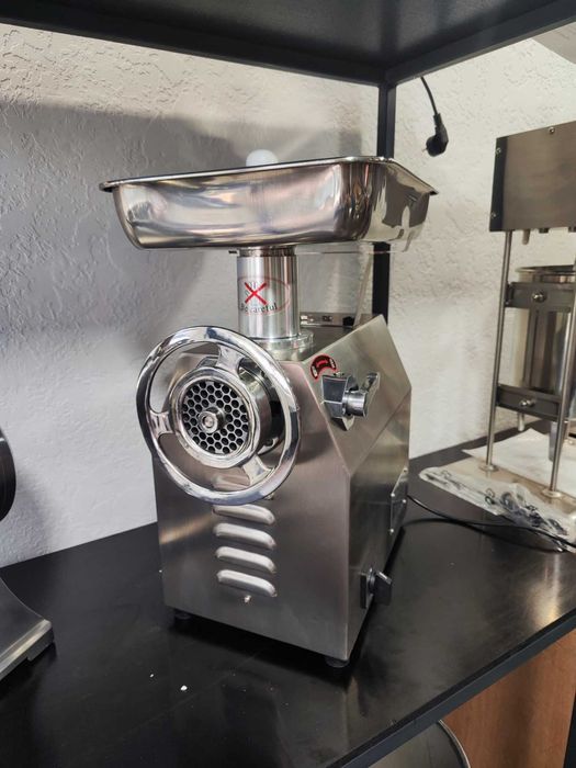 Мясорубка промислова, мясорубка професійна, мясорубка с реверсом 220в