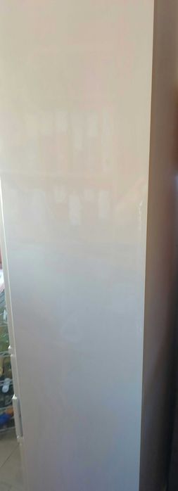 Móvel branco para wc