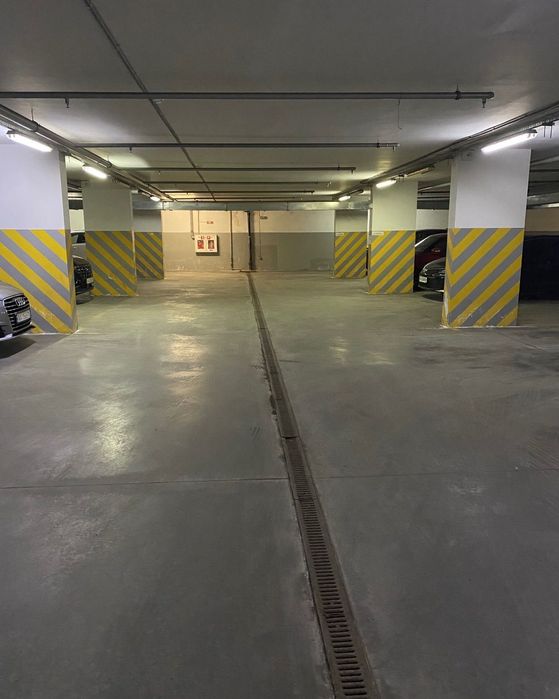 Продаж паркомісця в підземному паркінгу