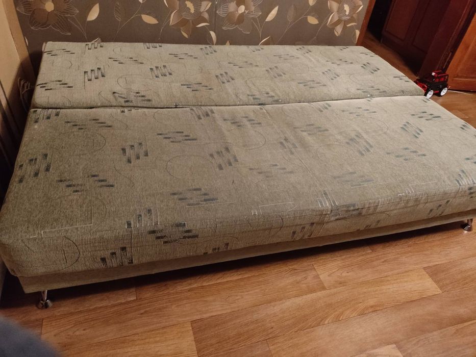 Диван, кровать 197*142