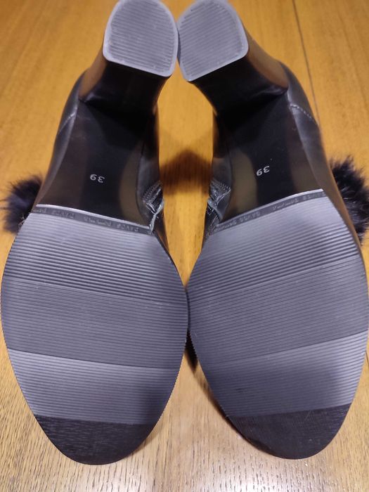 Stylowe botki KARINO  jesień-zima damskie rozm. 39 - Nowe