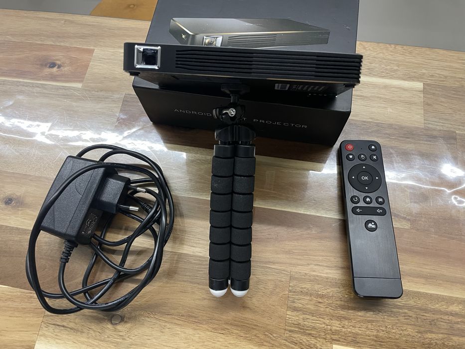 Projetor portatil a bateria