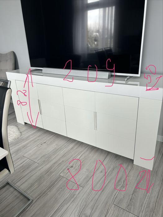 Komoda lakierowana biała