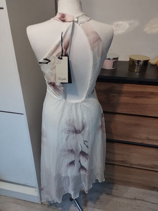 Śliczna sukienka na wesele ,randkę Andrzejki