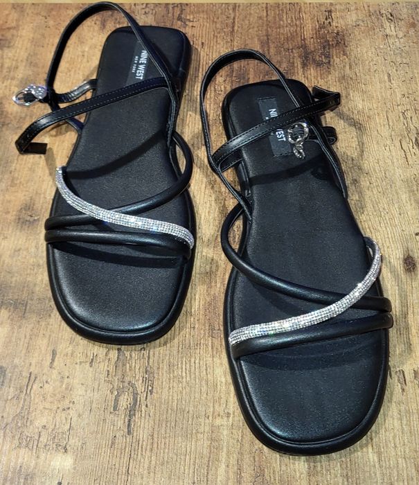 Sandały czarne z diamencikami 40