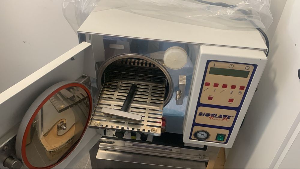 Autoclave Bioclave Vacuum Plus