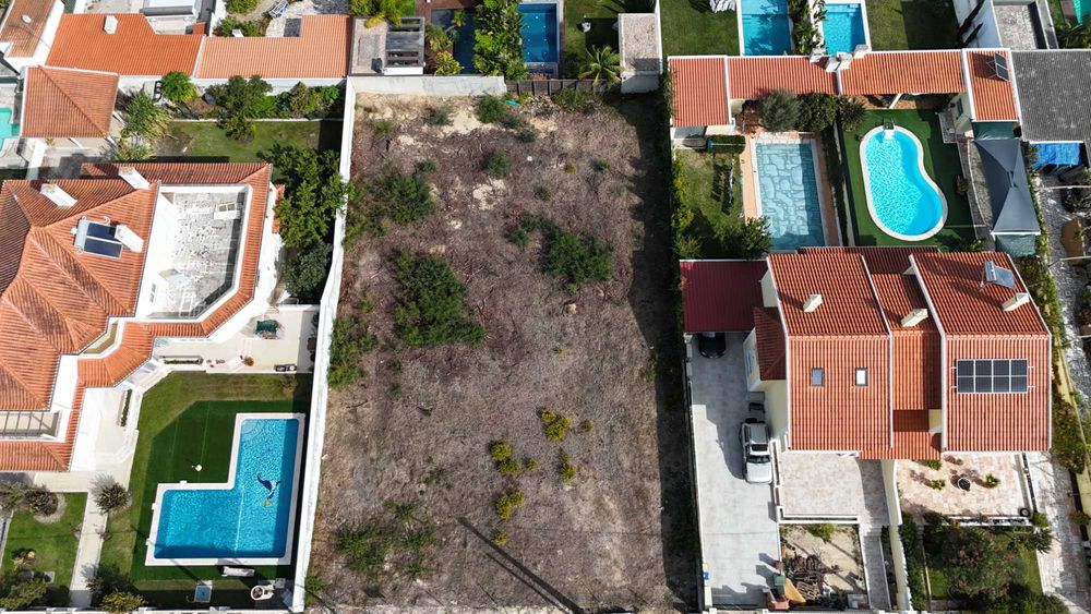 terreno com 1.000m2 na Marisol, pronto a construir