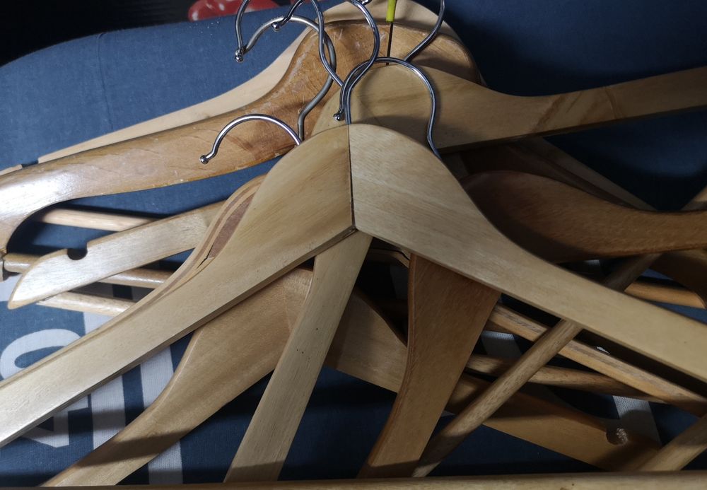 Cruzetas em madeira.