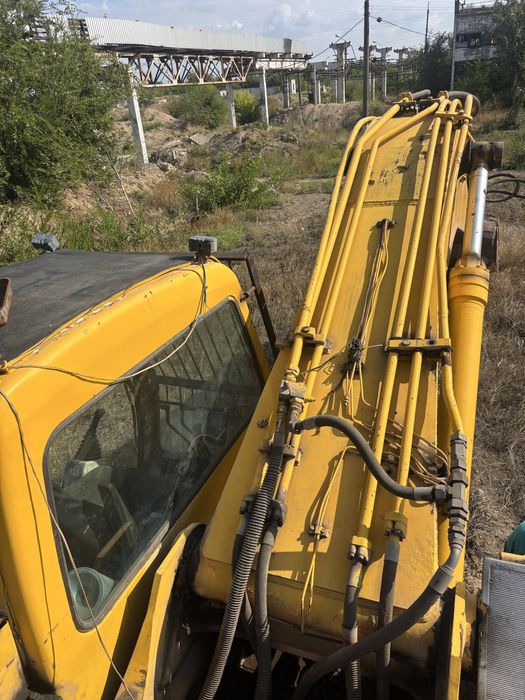 Экскаватор HYUNDAI 360 lc-3