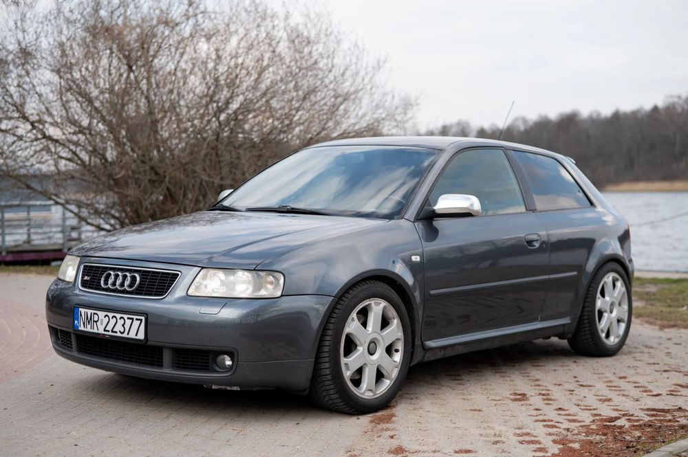 Audi S3 Audi S3 240km/400nm