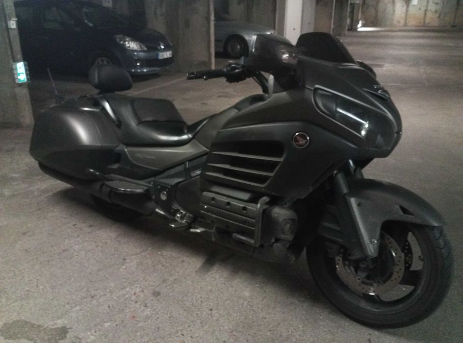 Honda goldwing  B excelente