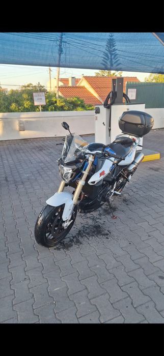 BMW F800r ano 2016 muito boa