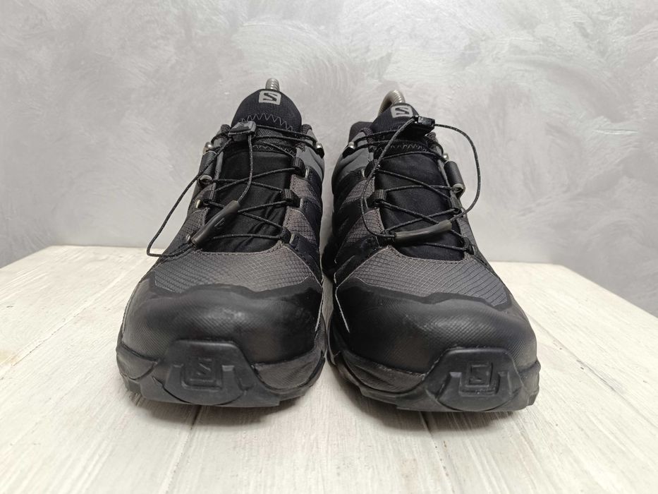 - Salomon X Ultra 4 Gore-Tex