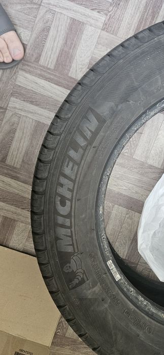 Продам шини Michelin 225/65/17 комплект (4 шт) Б/в