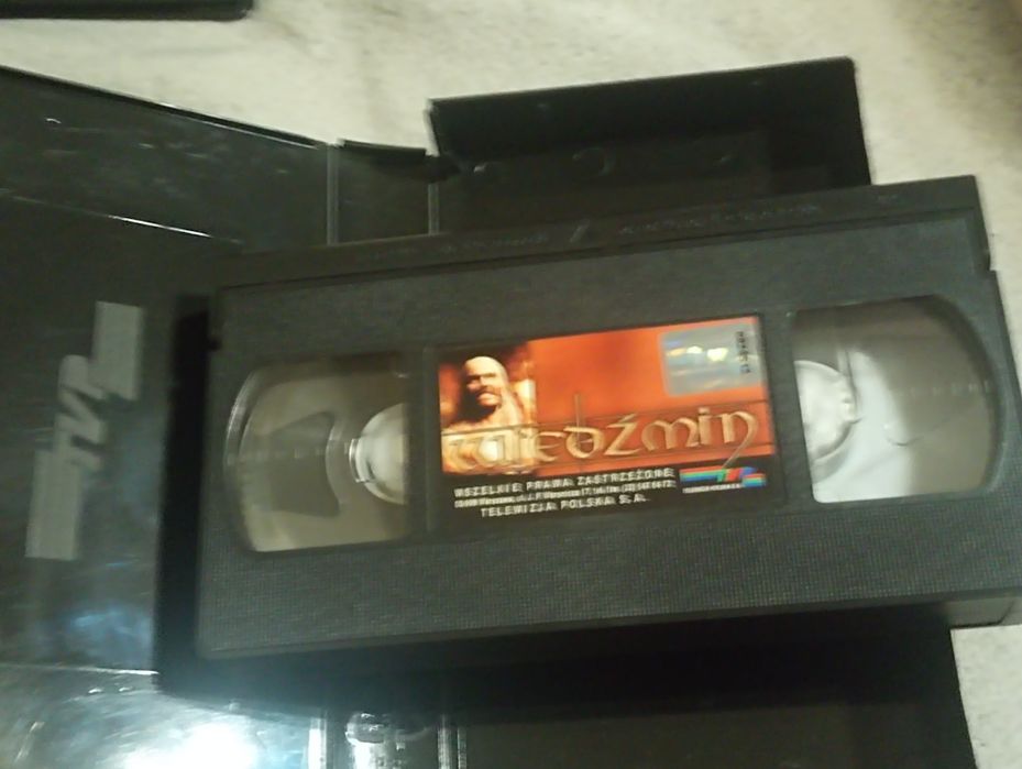 Wiedźmin oraz Stara Baśń kasety VHS